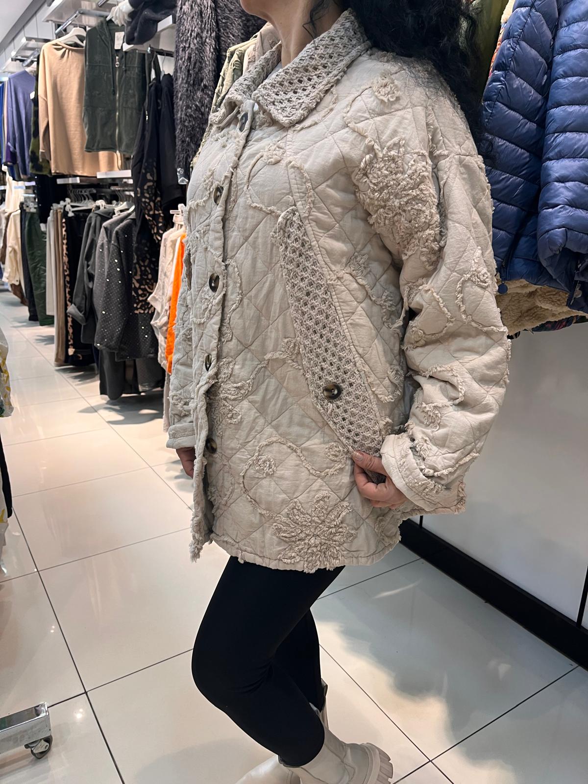 “İtalyan pamuklu desenli ceket – Entari Butik” “İtalyan pamuklu desenli ceket – standart beden 36–42 – Entari Butik”