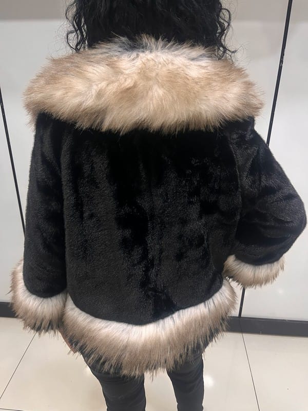 Kapüşonlu siyah bej suni kürk kadın ceket ön ve arka görünüm