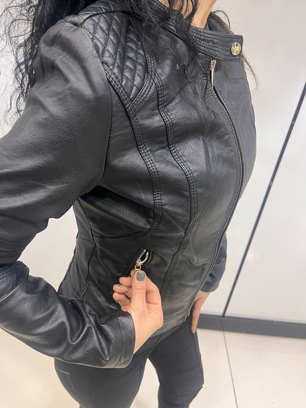 IMG_1464 Siyah suni deri fermuarlı dar kalıp kadın ceket